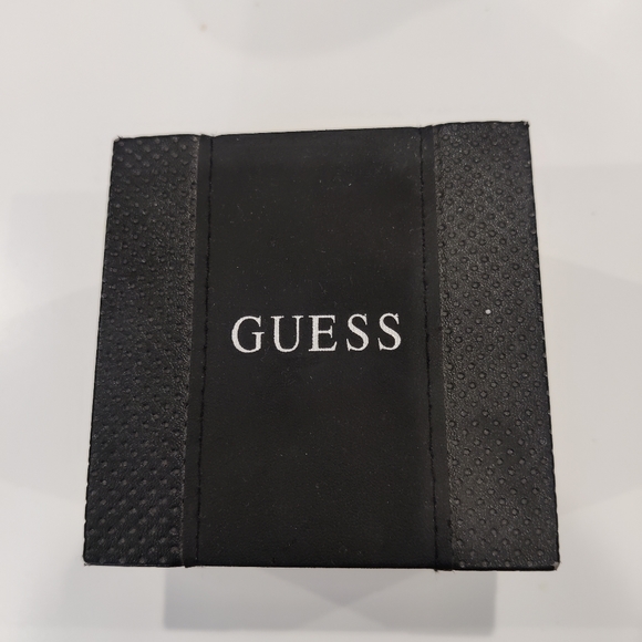 Women's Guess Watch - Picture 2 of 4